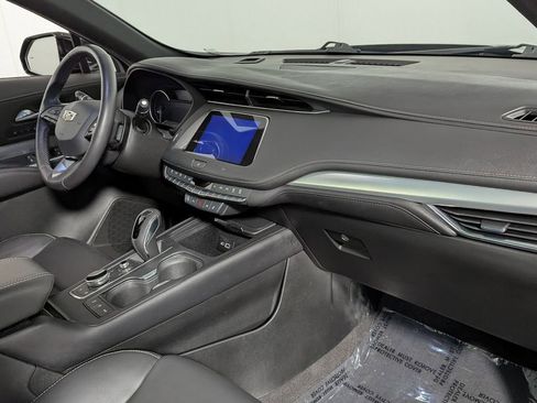 Used 2019 Cadillac XT4 Premium Luxury w/ Cold Weather Package image 26