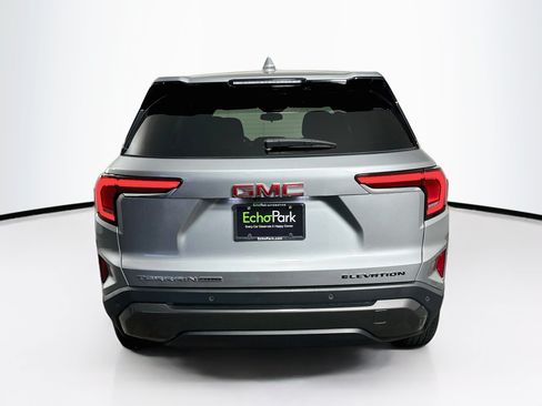 Used 2025 GMC Terrain Elevation AWD/4WD image 7