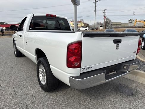 Used 2008 Dodge Ram 1500 Truck SLT image 6
