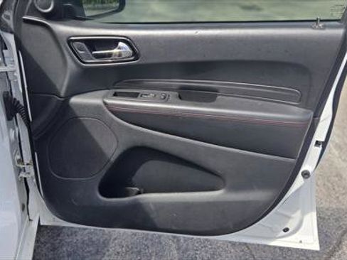 Used 2023 Dodge Durango GT image 19