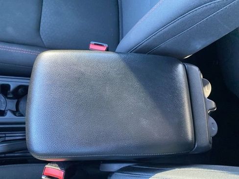 Used 2022 Jeep Wrangler Unlimited Rubicon w/ Xtreme Recon 35" Tire Package image 33