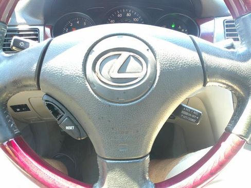 Used 2003 Lexus ES 330 image 9