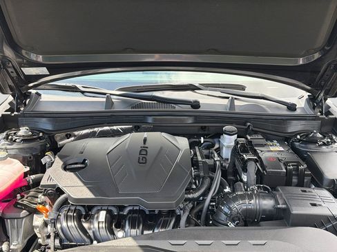 Used 2025 Hyundai Sonata SE FWD image 15