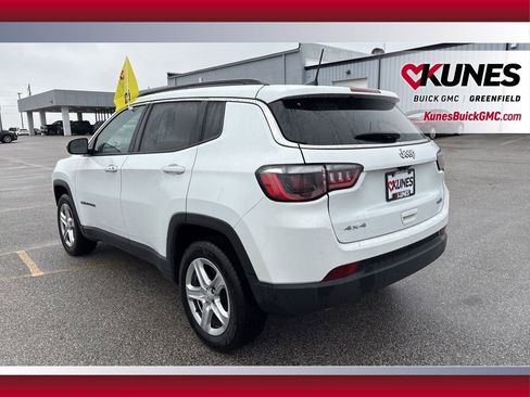 Used 2023 Jeep Compass Latitude AWD/4WD image 6