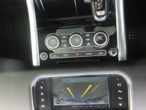 Used 2016 Land Rover Range Rover Sport Supercharged image 47