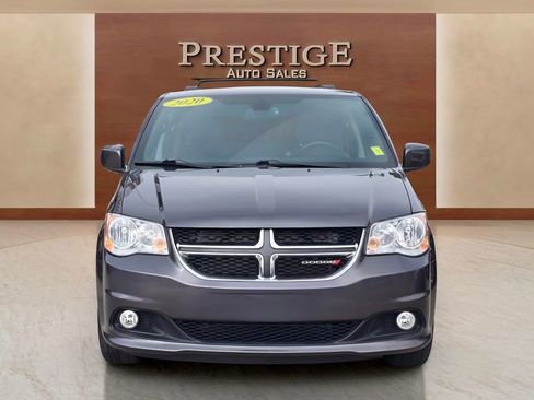 Used 2020 Dodge Grand Caravan SXT image 46