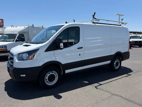 Used 2020 Ford Transit 250 Low Roof RWD image 2