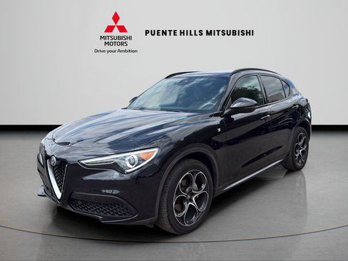Used 2023 Alfa Romeo Stelvio Ti AWD/4WD image 1
