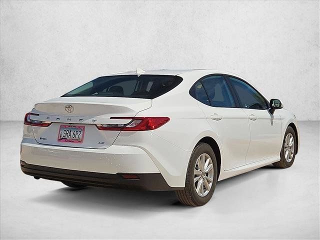 Used 2025 Toyota Camry LE FWD image 5