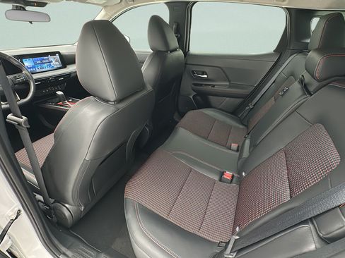 Used 2025 Nissan Kicks SR w/ Illumination Package AWD/4WD image 9