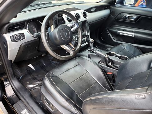 Used 2015 Ford Mustang Premium RWD image 28