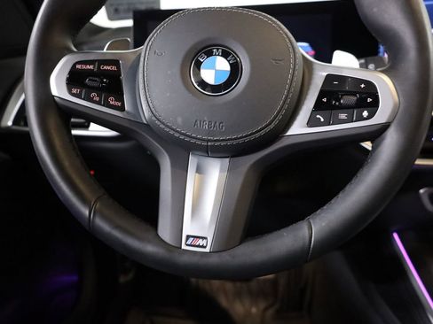 Used 2025 BMW X5 xDrive40i w/ M Sport Package AWD/4WD image 48