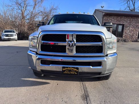 Used 2016 RAM 2500 Tradesman w/ Chrome Appearance Group image 2