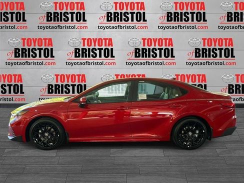 New 2026 Toyota Camry SE FWD image 7