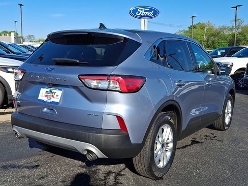 Certified 2022 Ford Escape SE w/ Convenience Package AWD/4WD image 6