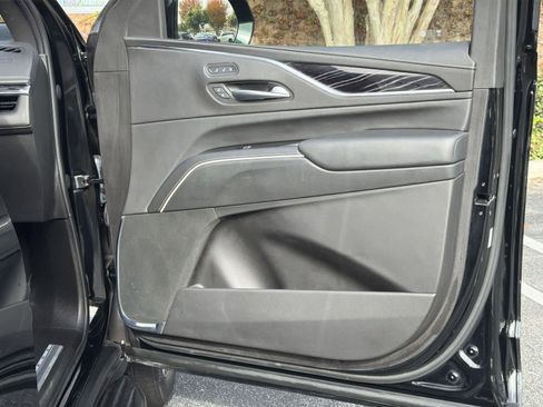 Used 2023 Cadillac Escalade ESV Sport image 36