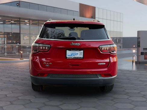 Used 2018 Jeep Compass Latitude w/ Popular Equipment Group image 7