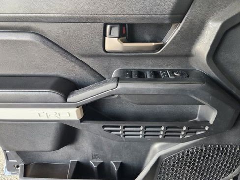 Used 2024 Toyota Tacoma TRD Off-Road image 24