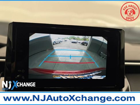 Used 2025 Toyota Corolla LE FWD image 37