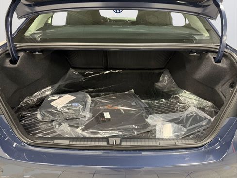 Used 2025 Subaru Legacy Premium AWD/4WD image 9