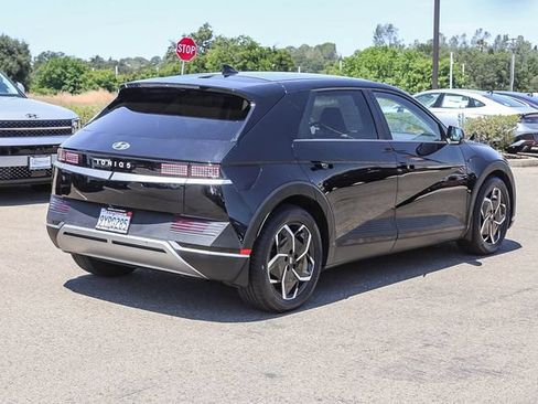 Certified 2023 Hyundai Ioniq 5 SEL RWD image 5