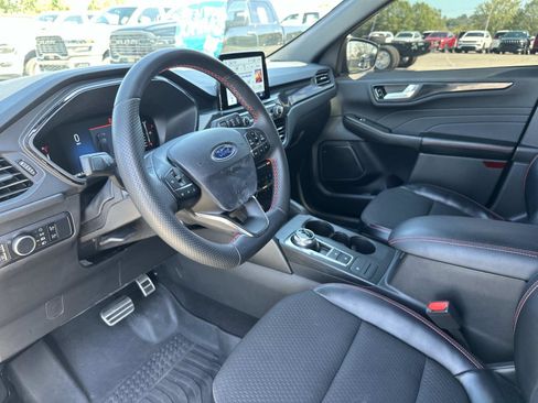 Used 2023 Ford Escape ST-Line w/ Equipment Group 301A image 34