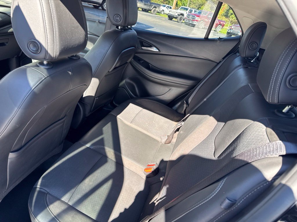 Used 2020 Buick Encore GX Preferred AWD/4WD image 11