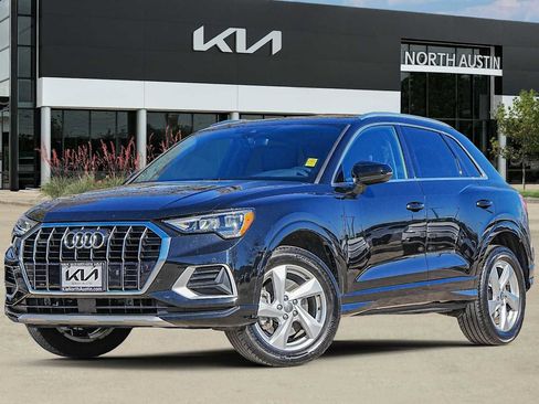 Used 2020 Audi Q3 2.0T Premium image 1