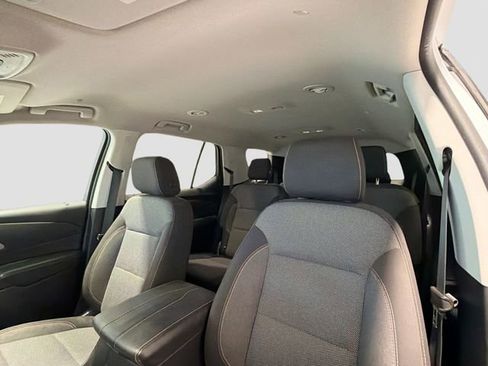 Certified 2018 Chevrolet Traverse LT image 19