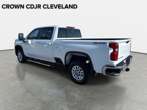 Used 2025 Chevrolet Silverado 2500 LT w/ Convenience Package image 6