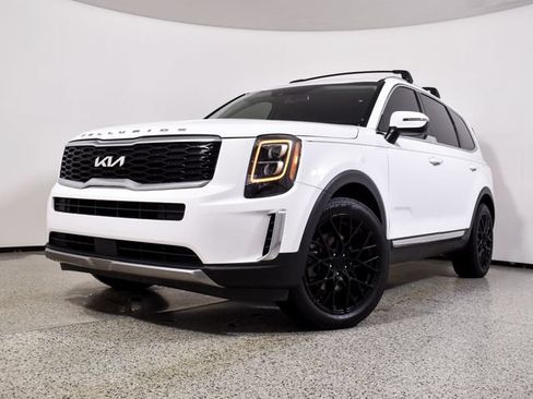 Used 2022 Kia Telluride EX w/ EX Premium Package AWD/4WD image 2