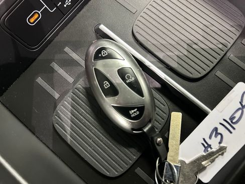 Used 2025 Hyundai Santa Fe SEL AWD/4WD image 19