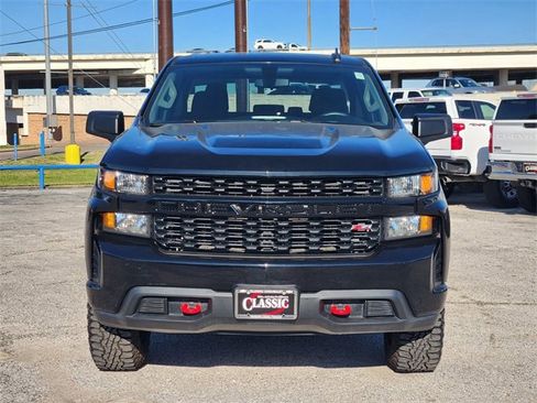 Used 2021 Chevrolet Silverado 1500 Custom Trail Boss w/ LPO, Dark Essentials Package image 2