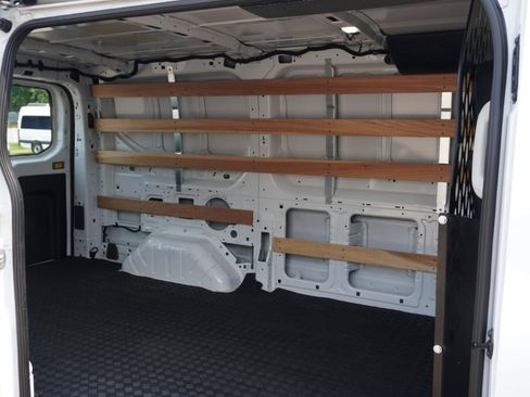 Used 2025 Ford Transit 250 Low Roof w/ Exterior Upgrade Package RWD image 19
