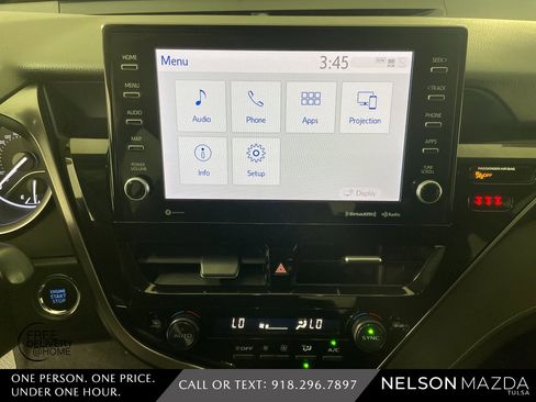 Used 2023 Toyota Camry XLE image 28