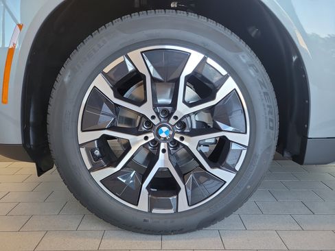 Used 2026 BMW X3 xDrive30 w/ Convenience Package image 12