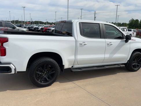Used 2024 Chevrolet Silverado 1500 RST AWD/4WD image 9