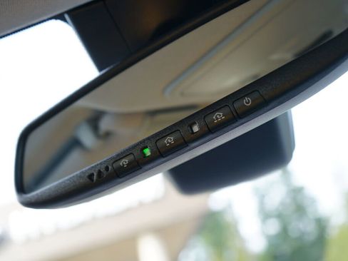 Used 2019 Toyota Prius XLE image 26