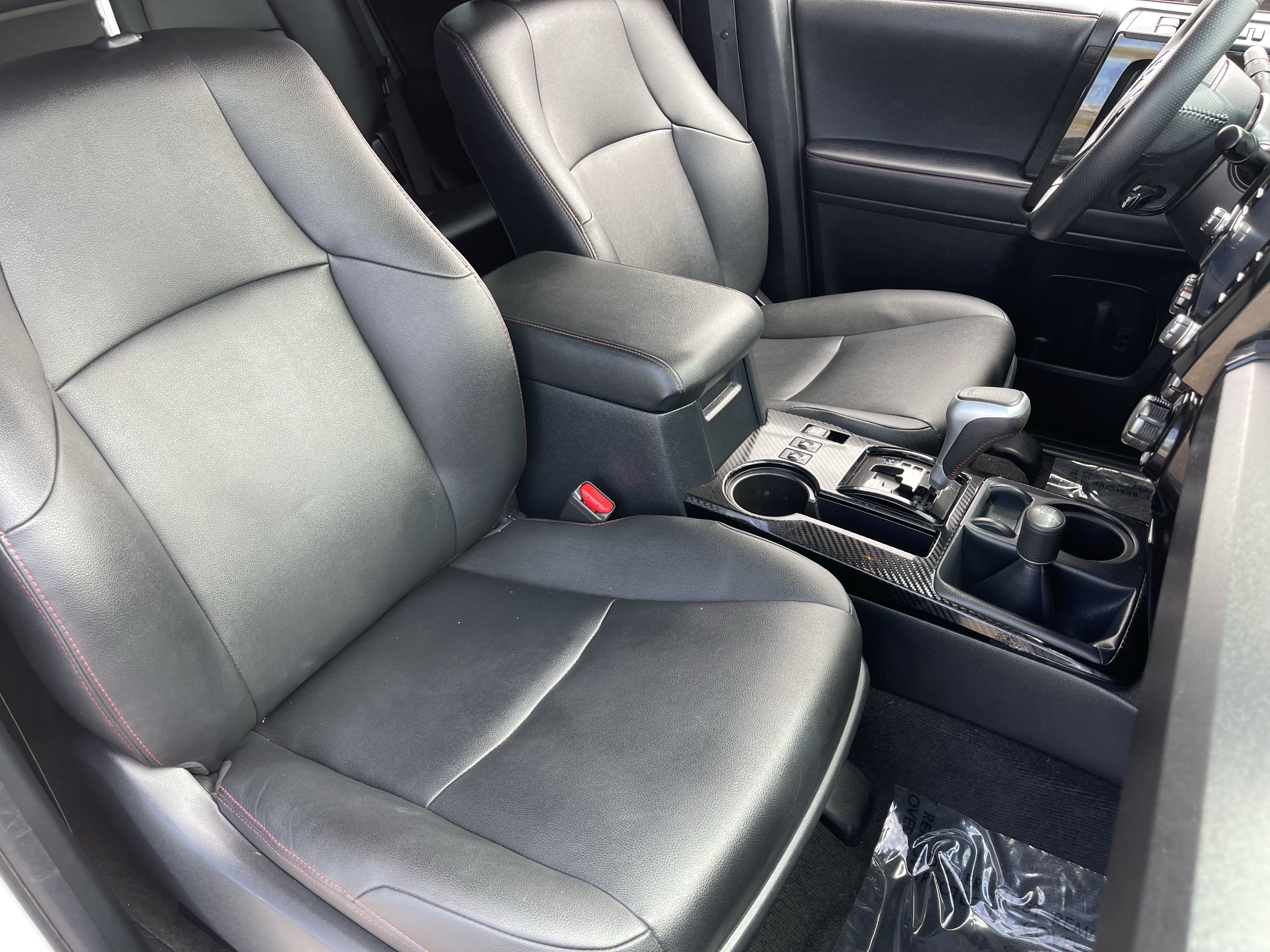 Used 2020 Toyota 4Runner TRD Off-Road Premium AWD/4WD image 9