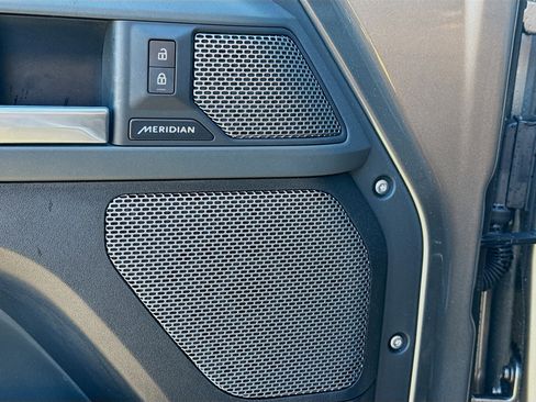 Used 2024 Land Rover Defender 110 X image 24