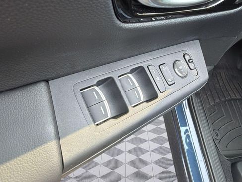 Used 2025 Honda CR-V Sport Touring image 14