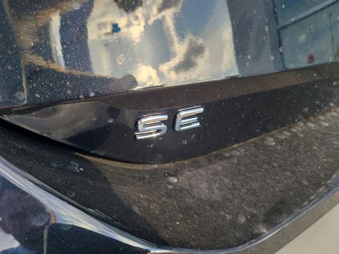 New 2025 Volkswagen Tiguan SE AWD/4WD image 5