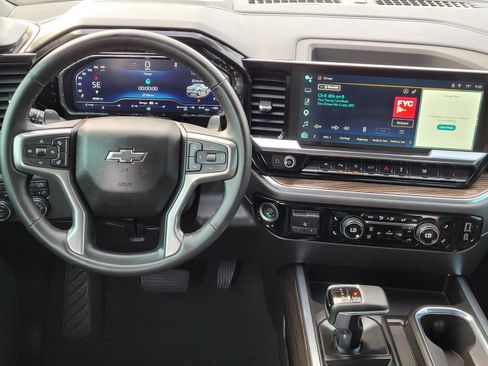 Used 2025 Chevrolet Silverado 1500 RST w/ Texas Edition Plus image 17