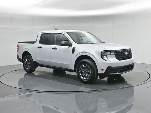 Used 2026 Ford Maverick XLT FWD image 25
