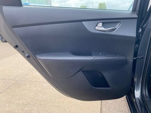 Used 2019 Kia Forte LXS FWD image 24