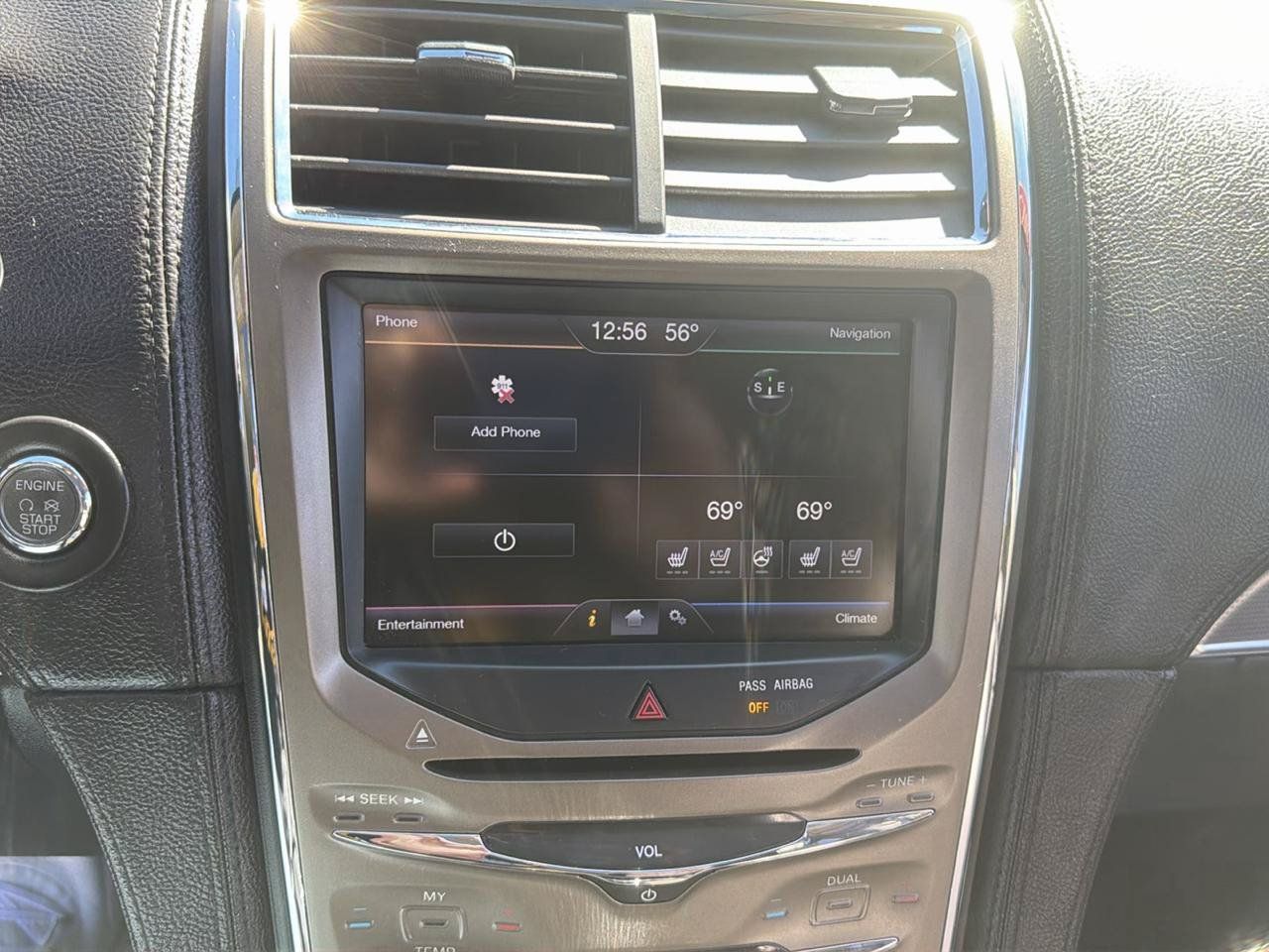 Used 2013 Lincoln MKX AWD image 19