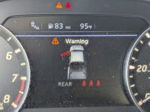 Certified 2024 Nissan Frontier SV w/ SV Convenience Package image 31