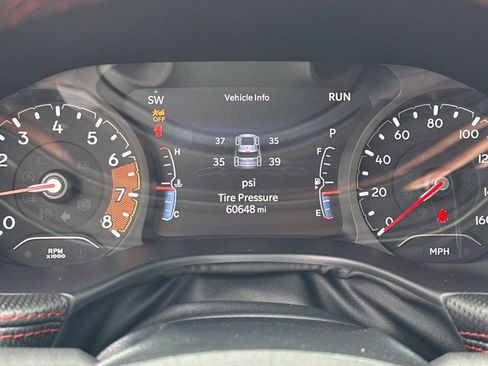 Used 2023 Jeep Compass Trailhawk image 29