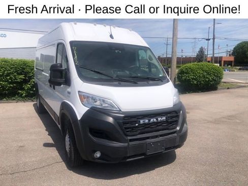 Used 2024 RAM ProMaster 2500 w/ Convenience Group FWD image 1