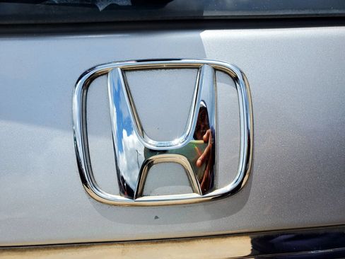 Used 2014 Honda Odyssey EX image 8